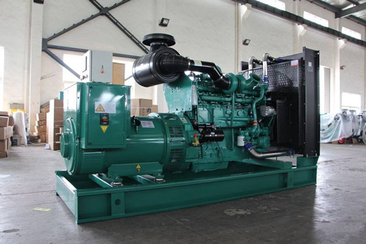 钦南320kw康明斯柴油发电车出租组图片 钦南320kw康明斯柴油发电车出租组图片